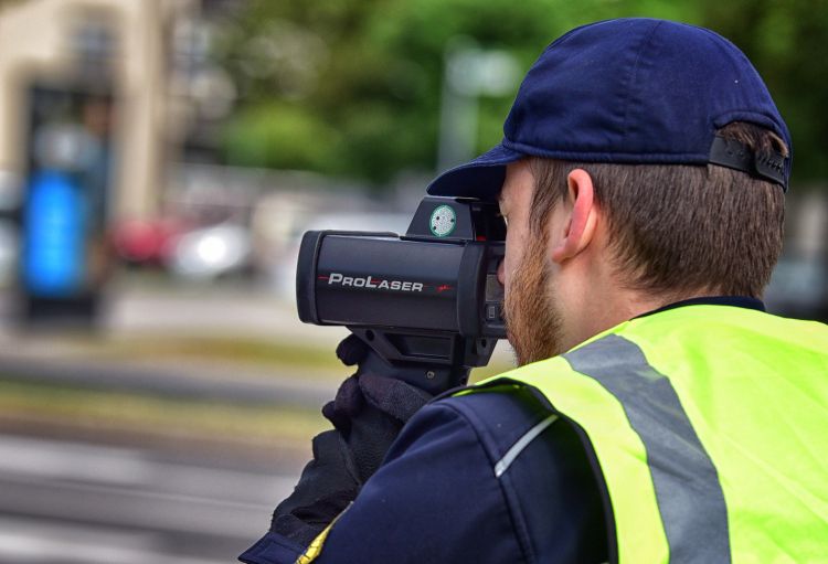 policija laser radar