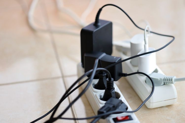 razdelilnik, elektrika
