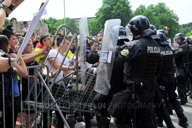 protesti 2.jpg