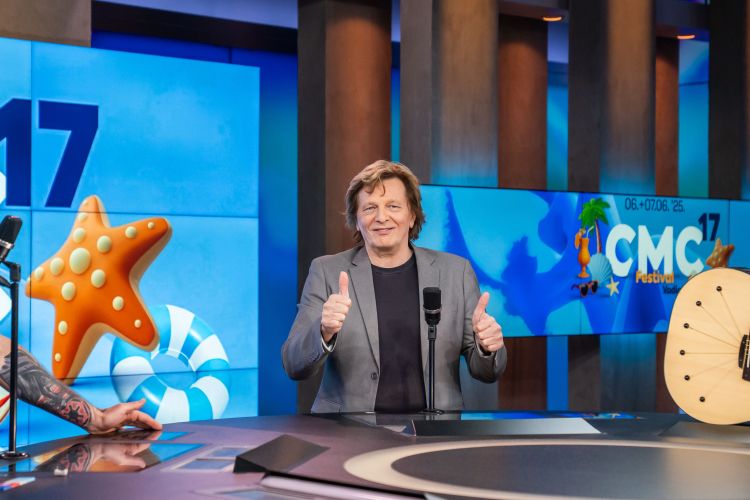 Napisal je pesem o stigmatizaciji, ki jo to bo predstavil na CMC Festivalu.