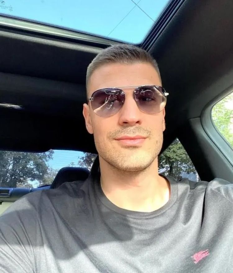 nikola jovanovic.jpg