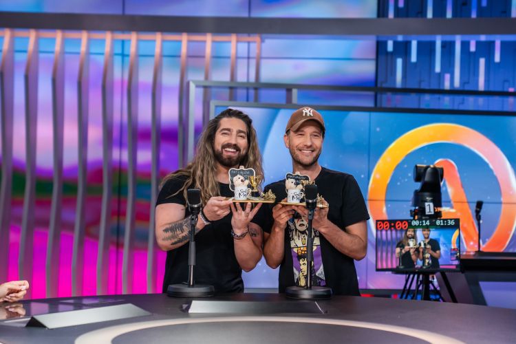 Od Martine in Gašperja sta dobila posebni priznanji za Eurosong. Za zmagovalca!