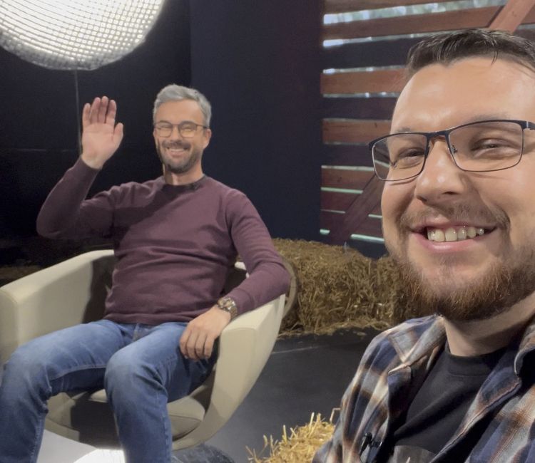 V studiu je treba ustvariti primerno okolje. Studijska oddaja z Davorjem Špeharjem Agronom z diplomo