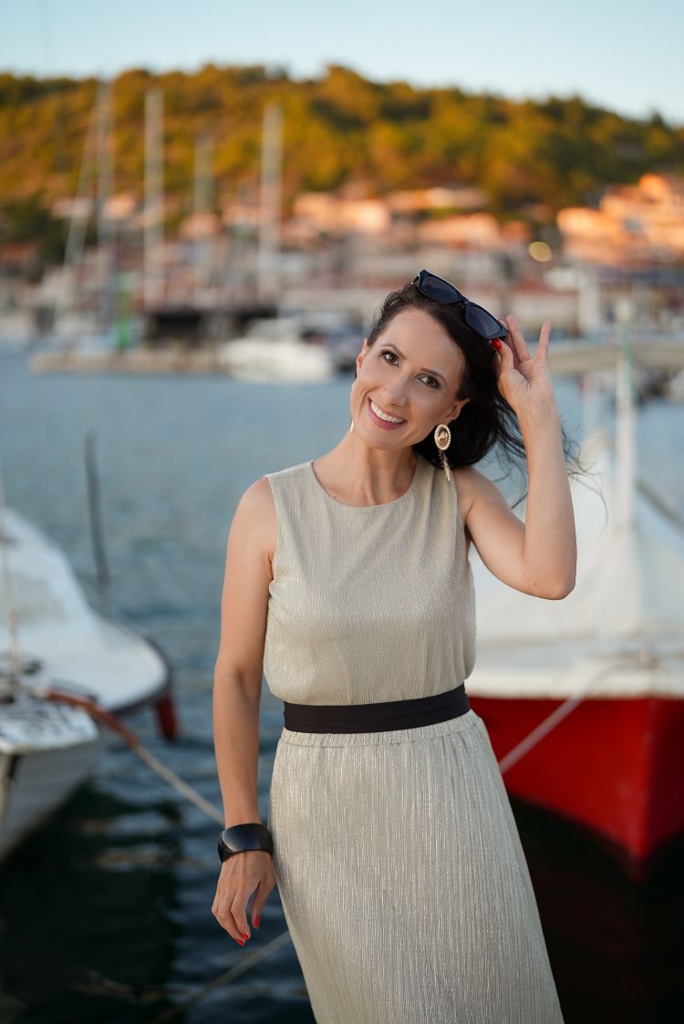 Anita Gošte se je v živo javljala s Korčule.
