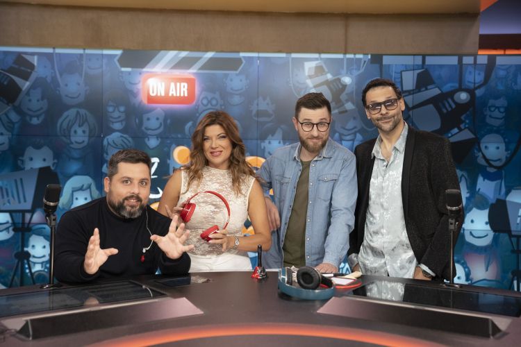 Tokrat so novo bero slovenske glasbe in videospotov pokomentirali Jasna Kuljaj, Iztok Gartner, Sašo Dobnik in Gašper Bergant.