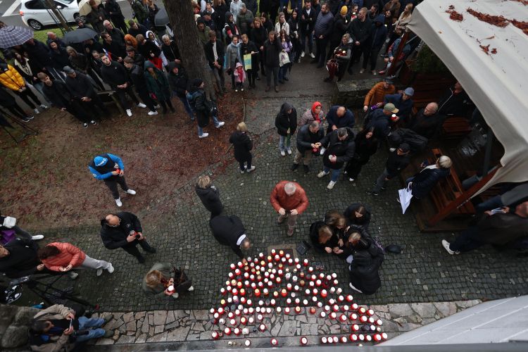 aco, napad-novo-mesto, lokalpatriot, priziganje-svec