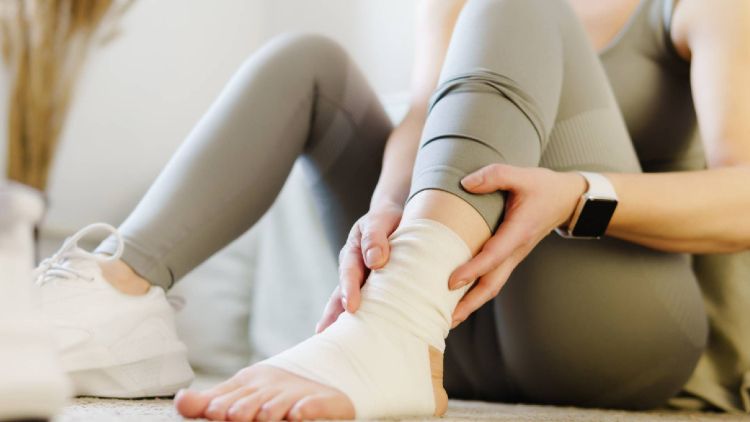 how-to-treat-minor-sports-injuries-at-home-1920px.jpg