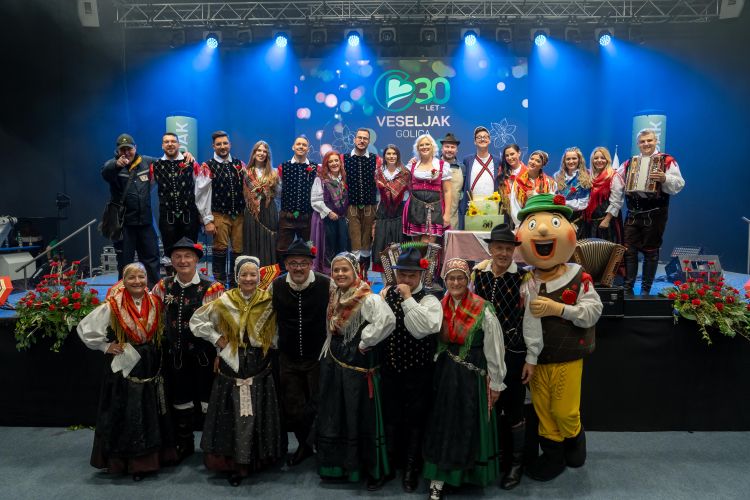 Veseljak, rojstni dan, skupna