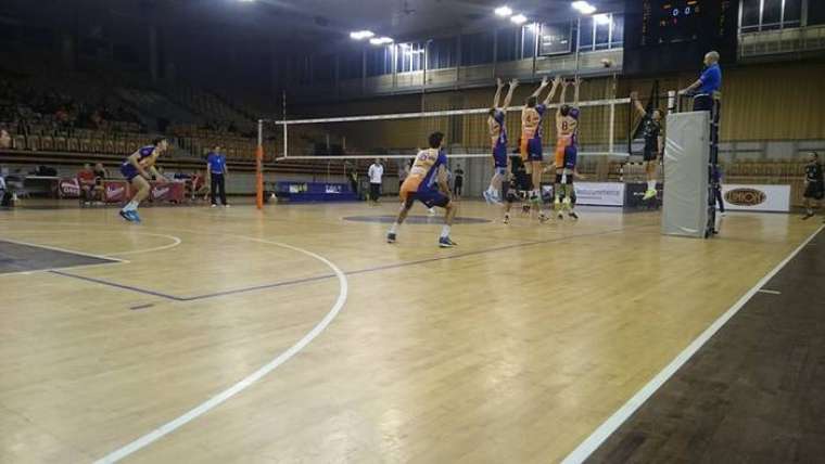 FB: ACH Volley
