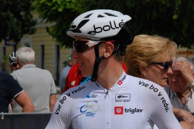 Brez opisa