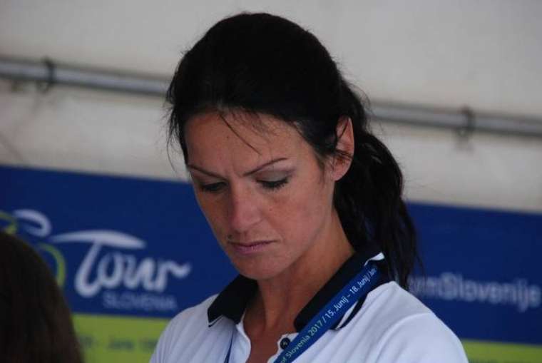 Brez opisa