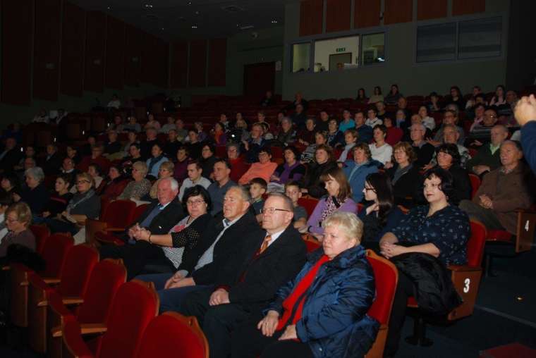 LJUDSKE PEVKE ŠOKICE KONCERT 10 LET