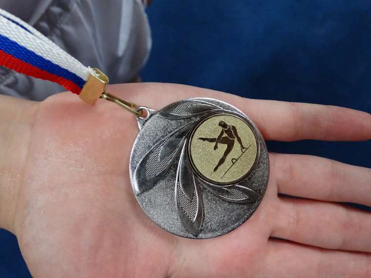 Medalja Dino
