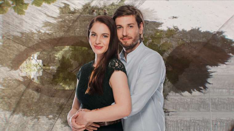 Maša Grošelj in Robert Korošec v Najinih mostovih
