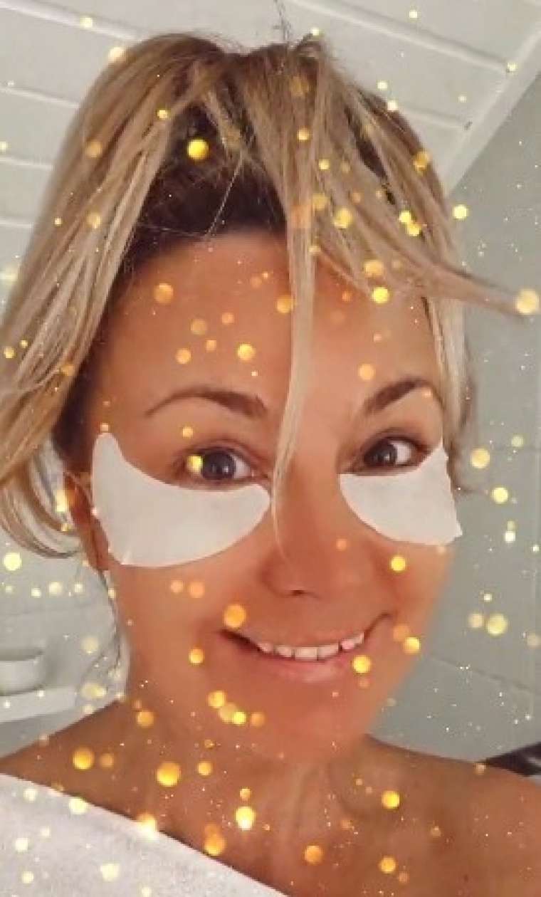 Saša pred odhodom na dekliščino.