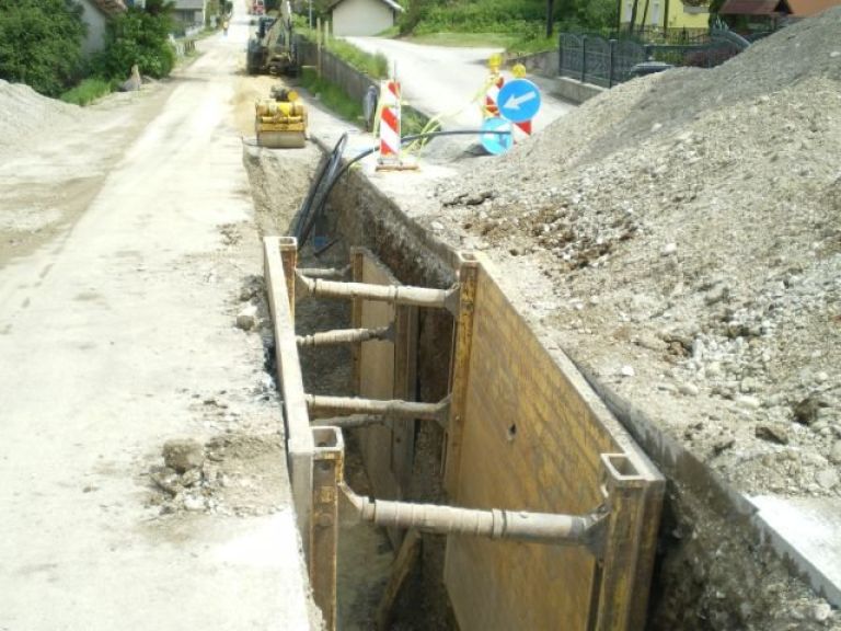 izgradnja_kanalizacije_na_drnovem.jpg