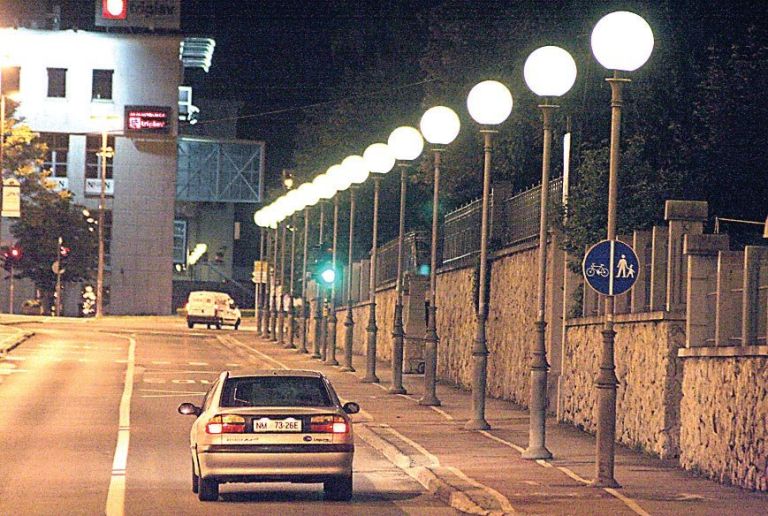 mesto_luci.jpg