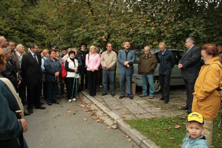 zbrane_je_nagoovril_tudi_dusan_senica.jpg