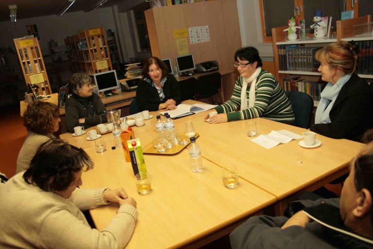 hafnerjevi_podaljsali_predsednisko_funkcijo_se_za_en_mandat.jpg