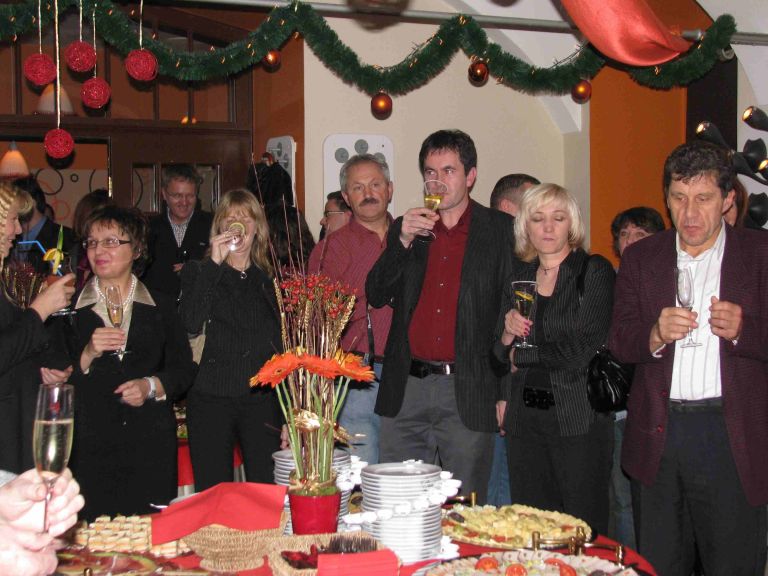 zbrani_so_skupaj_nazdravili_novemu_letu_08.jpg