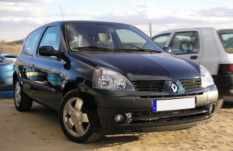clio2.jpg
