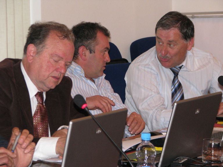 netdl_007.jpg