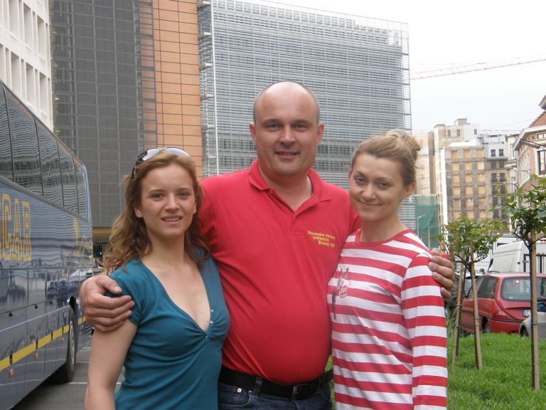 p4160153_000.jpg