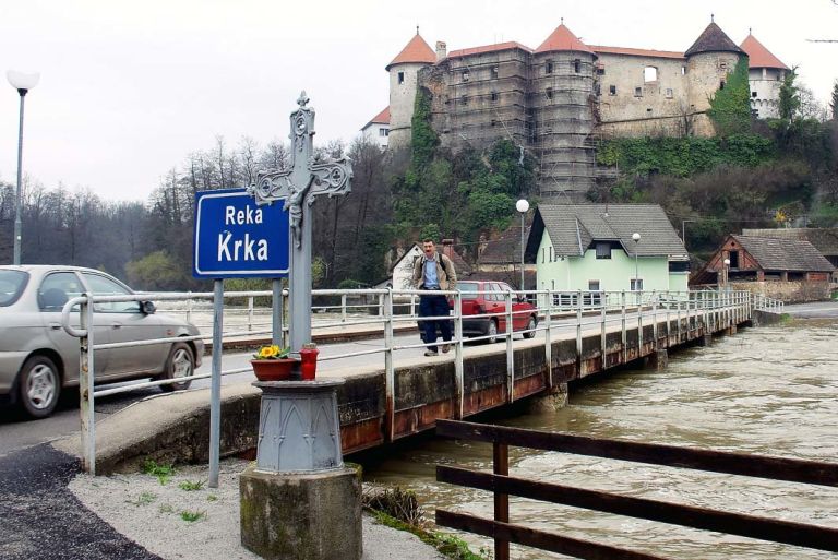 zuzemberski_most.jpg