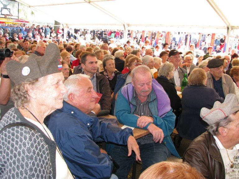 adl_010.jpg