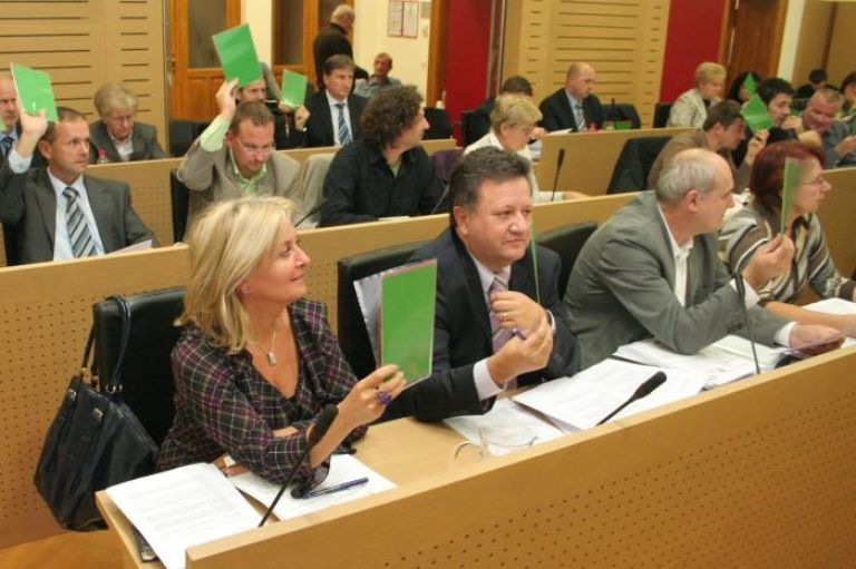 obcinski_svet_novo_mesto_2.jpg