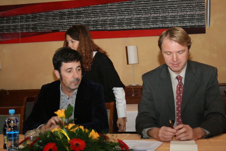 poslanec_franci_kek_in_predsednik_zaresa_gregor_golobic.jpg