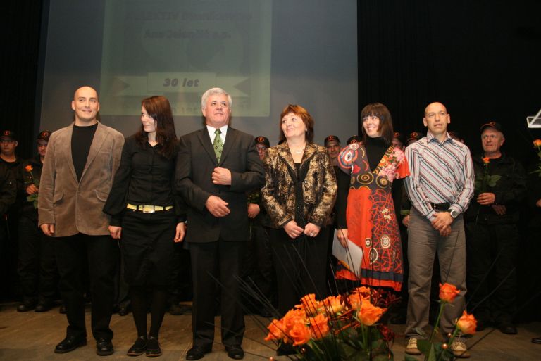 jelancicevi_z_obema_hcerkam_i_zetoma_ter.jpg