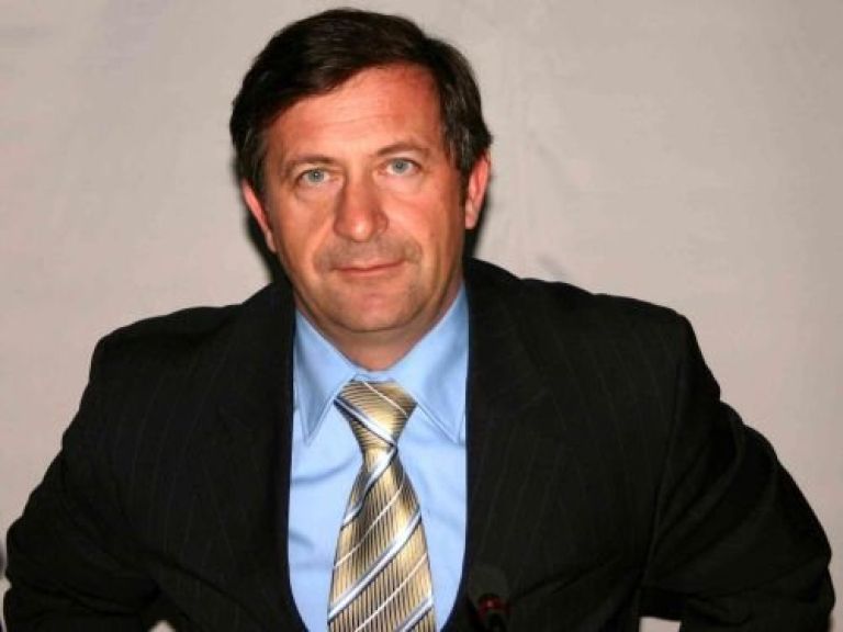 karl_erjavec__minister_za_obrambo_edited1.jpg