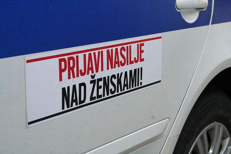 policija_nasilje_nad_zenskami.jpg