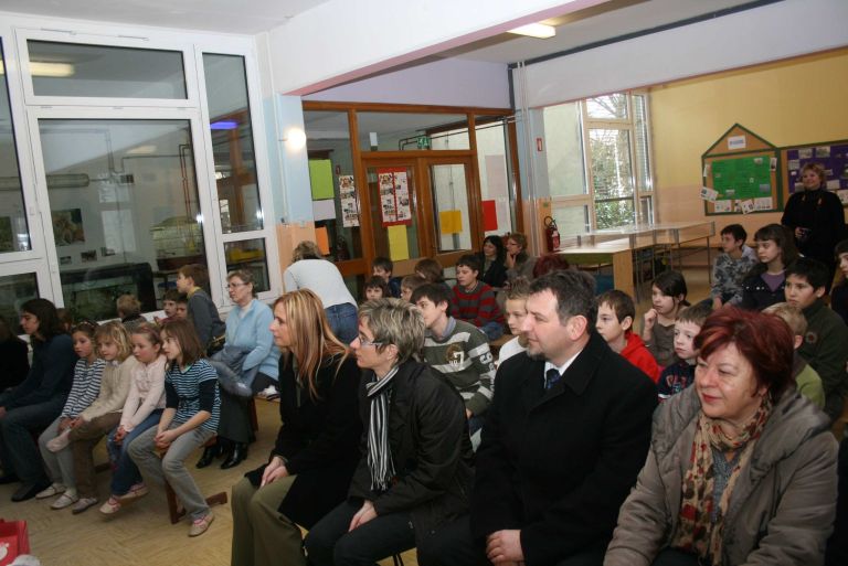 med_gosti_prireditve_je_bil_tudi_sevniski_zupan_srecko_ocvirk_.jpg