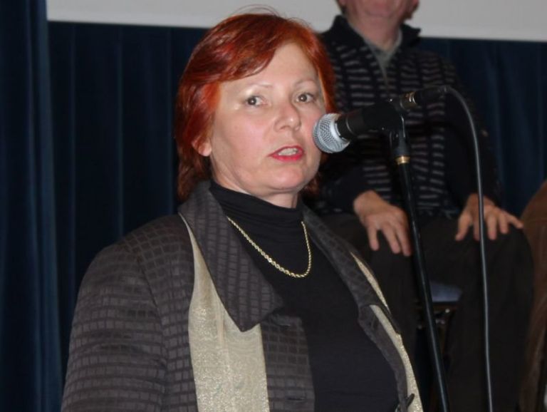 novak_mojca_vsus_anjakerin.jpg