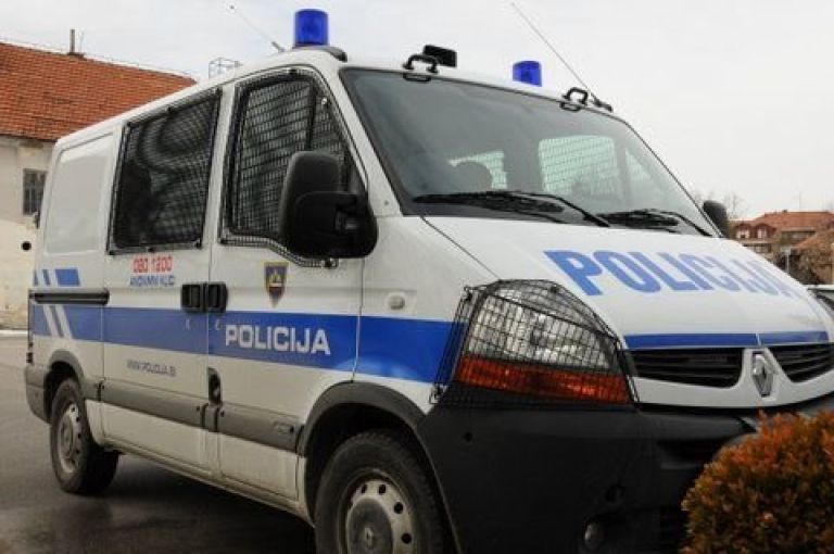 policija_025_1_.jpg