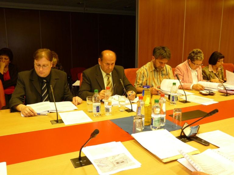 p1020064_3_1.jpg