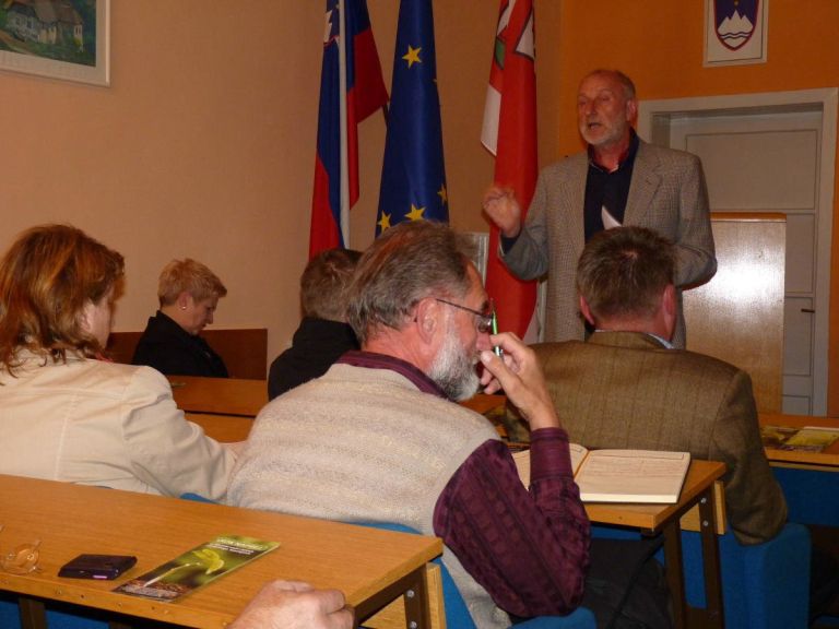 p1020076_1_1_000.jpg