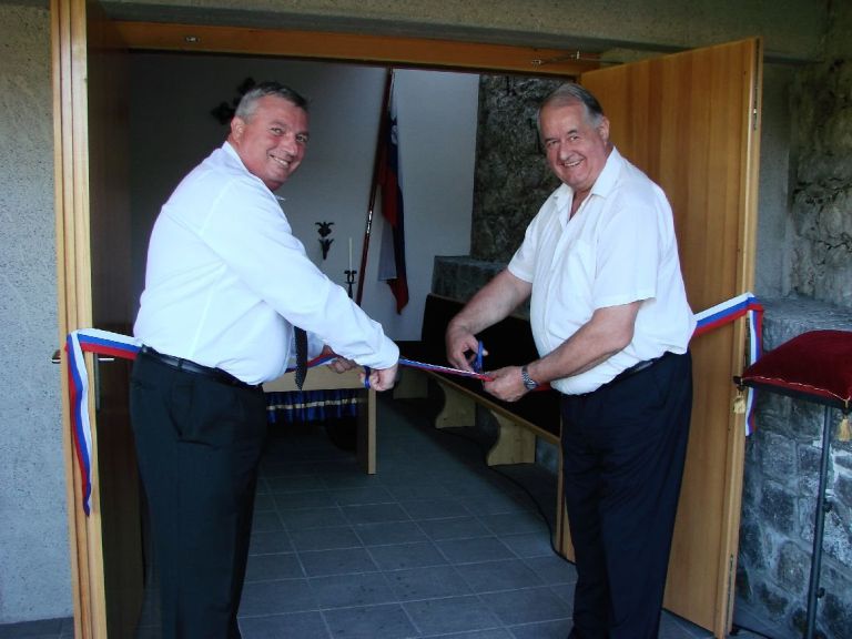 odprtje_mrliske_vezice_podgrad_5.jpg