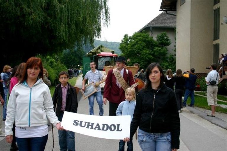 suhadol_kralj_cesenj__small__ta.jpg