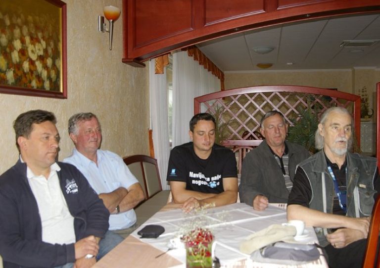 ssimonposlusalci.jpg