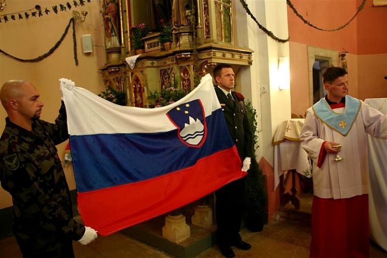 naslovnica_000.jpg