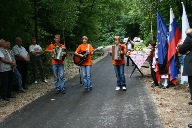 tudi_godci.jpg