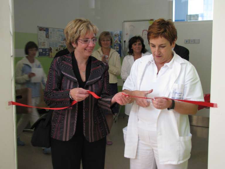 prenovljen_solski_dispanzer___sept__2010.jpg