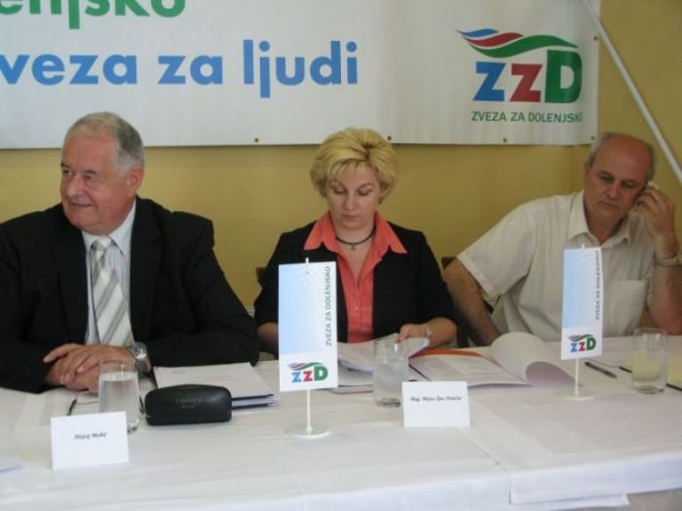 zzd_mm.jpg