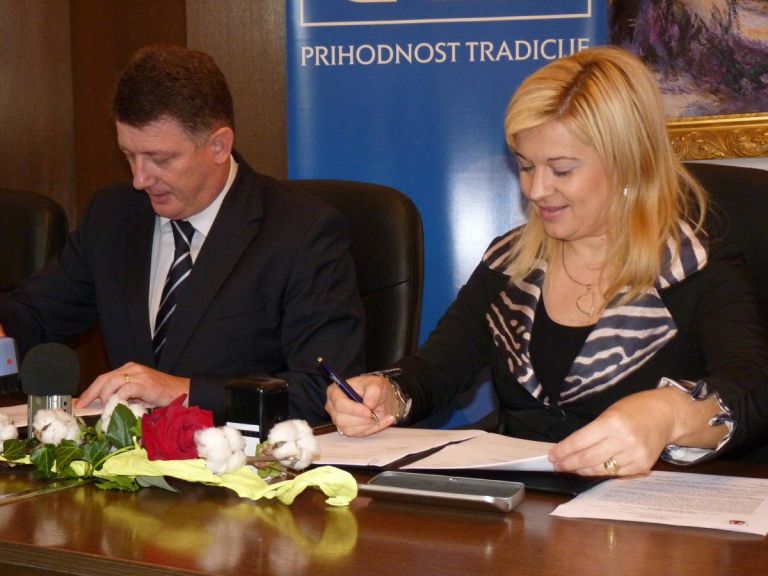 p1060033_1_1.jpg