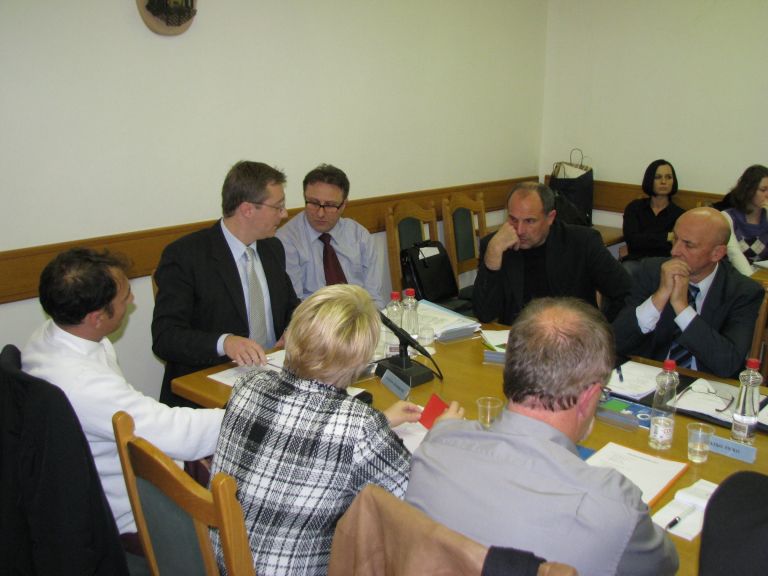 seja_obcinskega_sveta_dec_2010.jpg