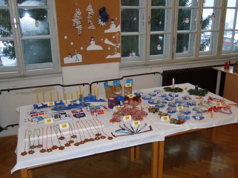 novoletni_bazar_2010_004_1_.jpg
