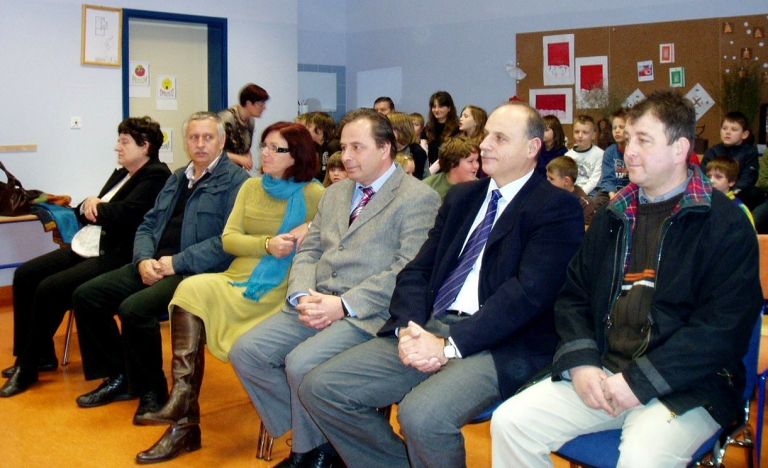 novi_racunalniki_os_dnv_23_12_2010__100_.jpg